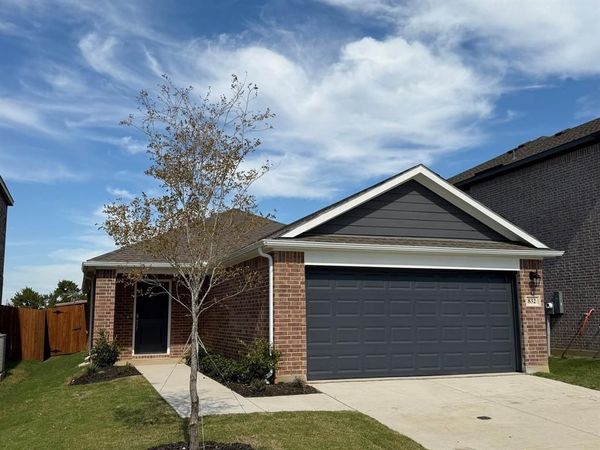 832 Springwell Drive, Princeton, TX 75407