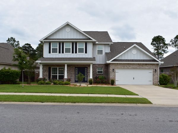 192 Windchime Way, Freeport, FL 32439