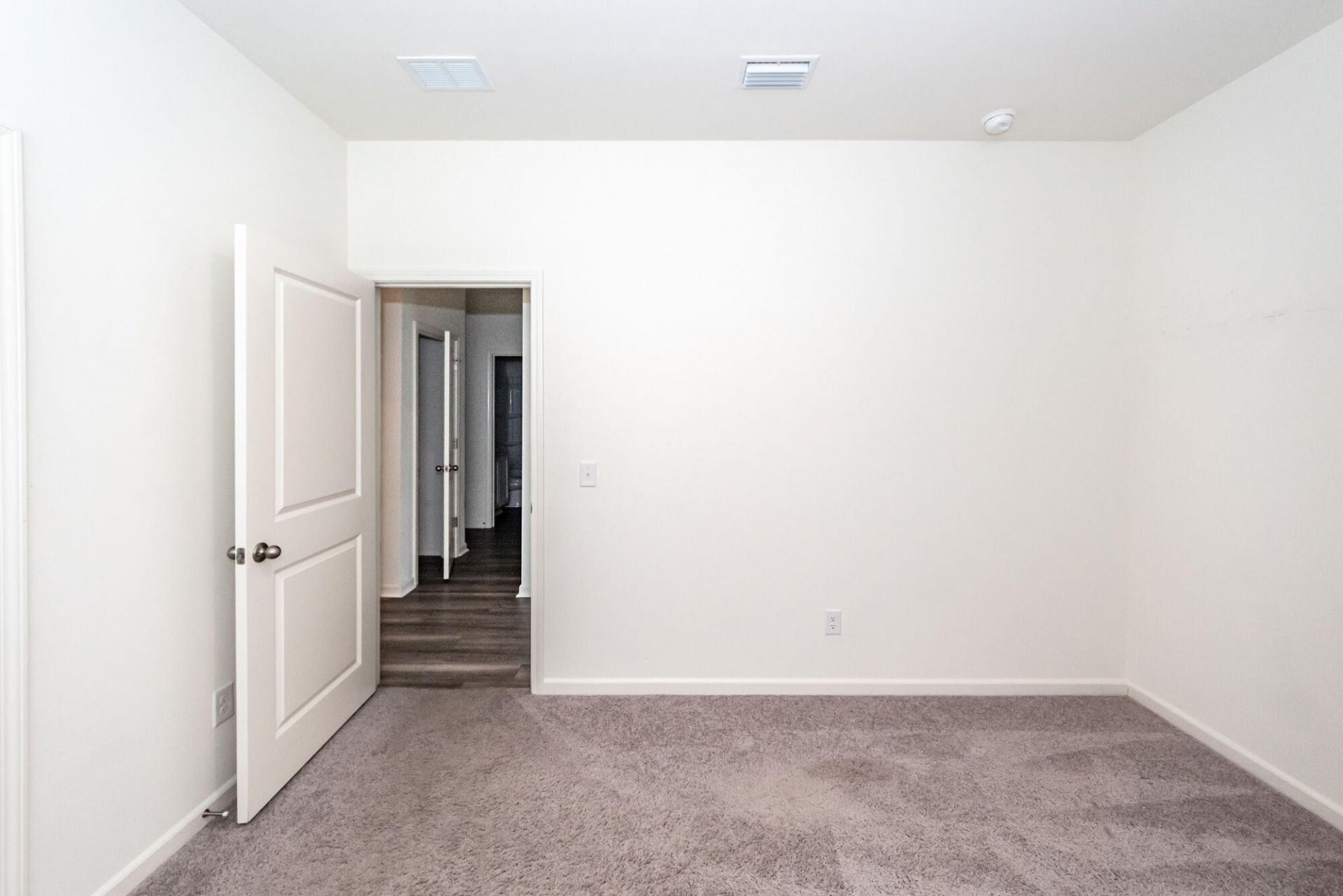 713 Pisces Lane Photo 33