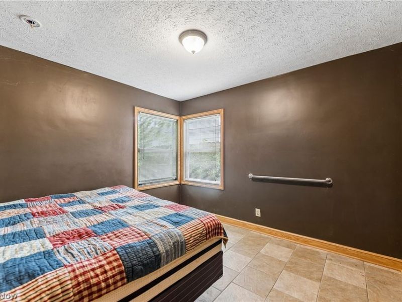 2143 Hillside Street, Cuyahoga Falls, OH 44221 Photo 15