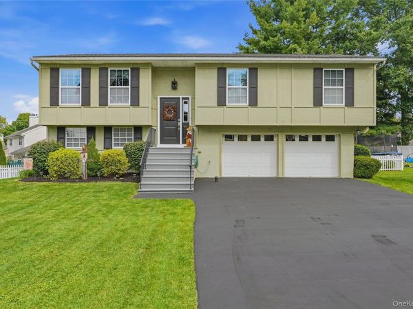38 Genesee Avenue , Lake Katrine, NY 12449
