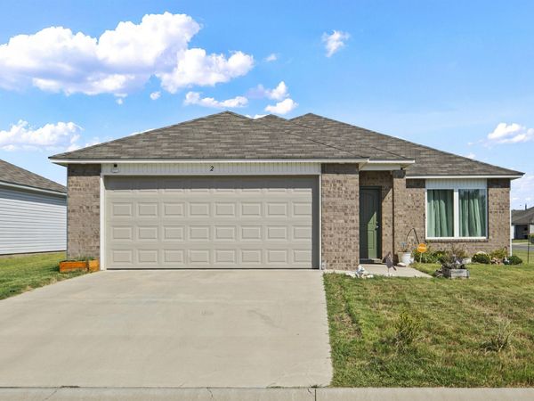 2 Candlelight Drive , Conway, AR 72032