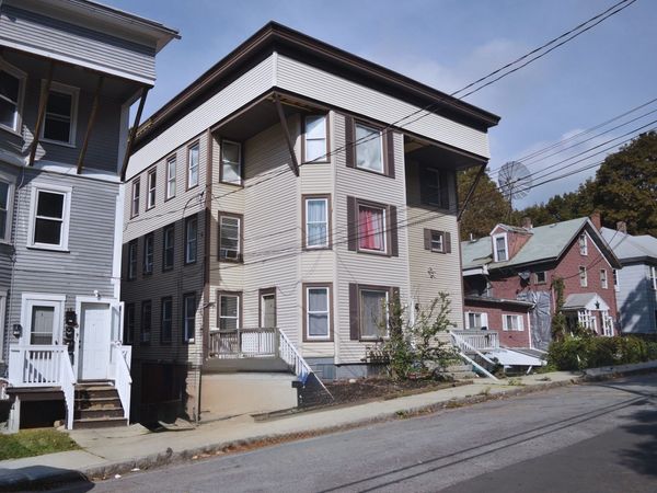 58 Marshall St, Fitchburg, MA 01420
