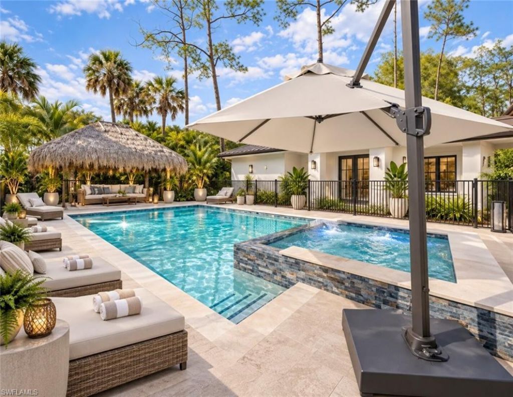 2401 Coach House Ln, Naples, FL 34105 Photo