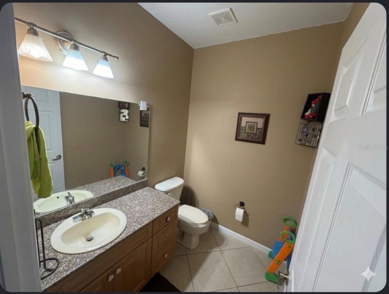 7668 S Stonecreek Circle , Hollywood, FL 33024 Photo