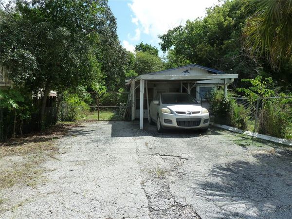 1202 LUCAS STREET , HOLIDAY, FL 34691