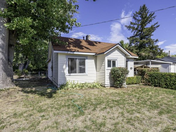 121 Elk Street, Medford, OR 97501