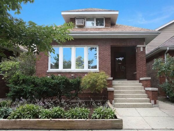 6525 N WASHTENAW Avenue, Chicago, IL 60645