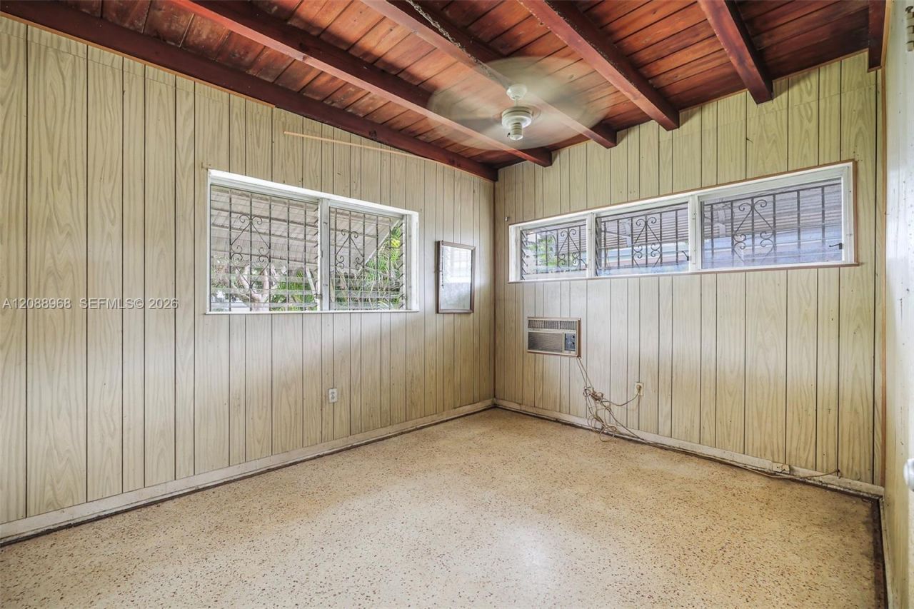 340 NW 128th St, North Miami, FL 33168 Photo