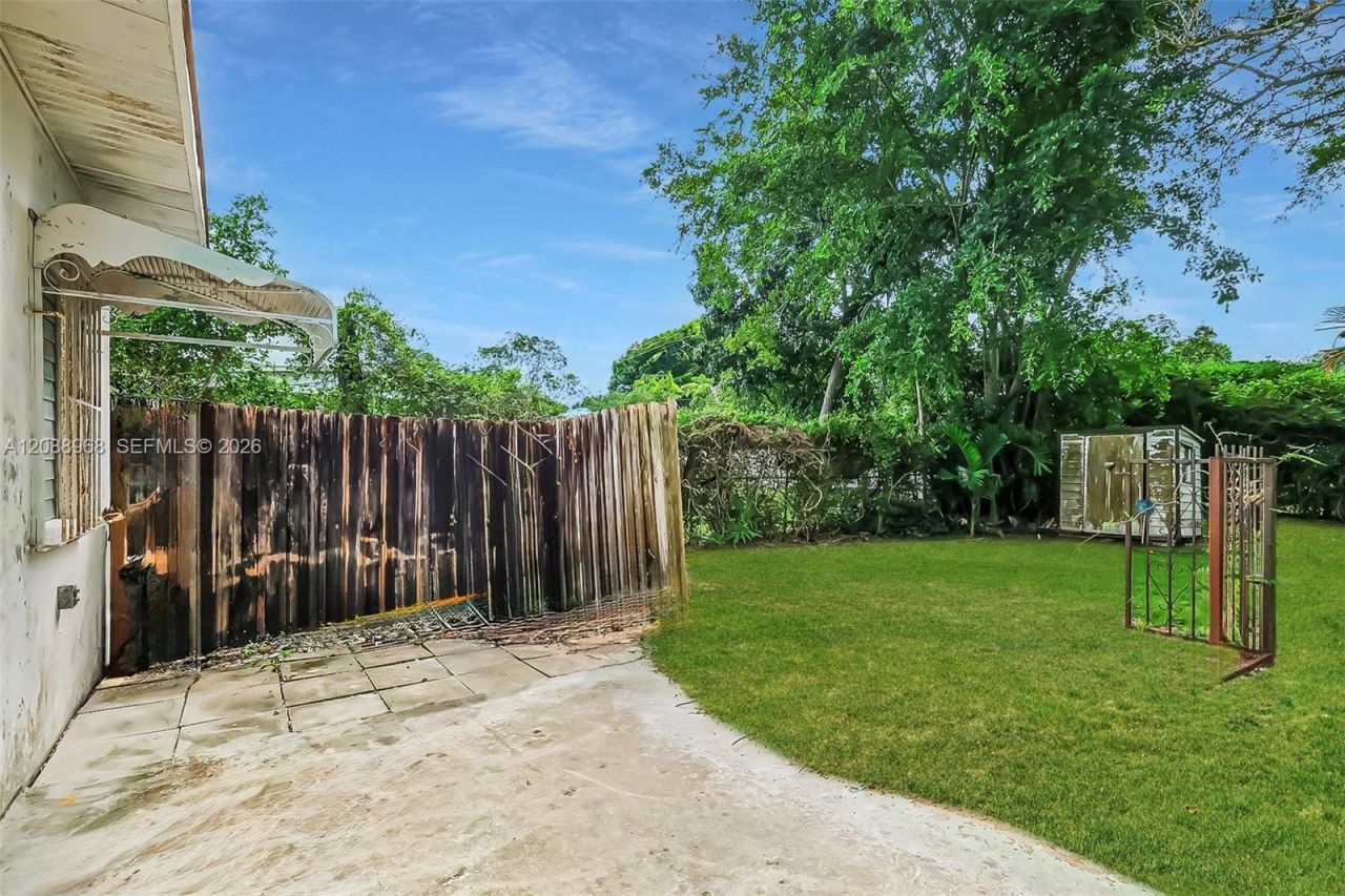340 NW 128th St, North Miami, FL 33168 Photo