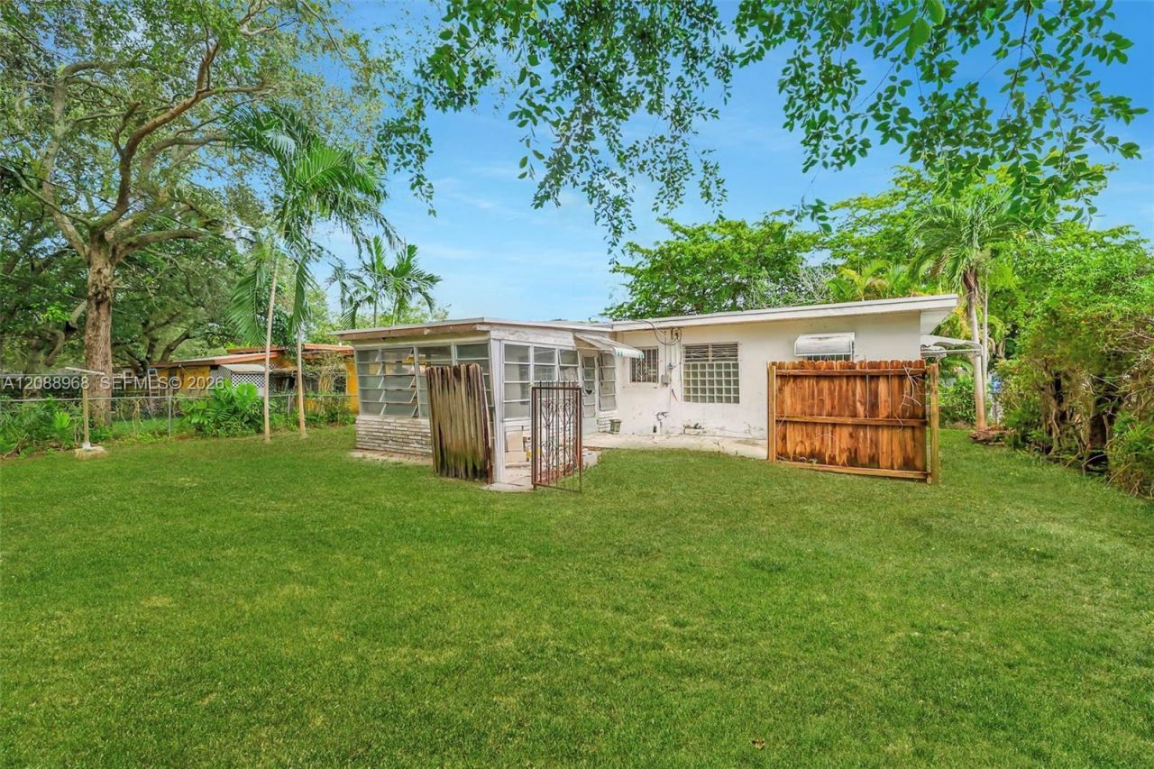 340 NW 128th St, North Miami, FL 33168 Photo