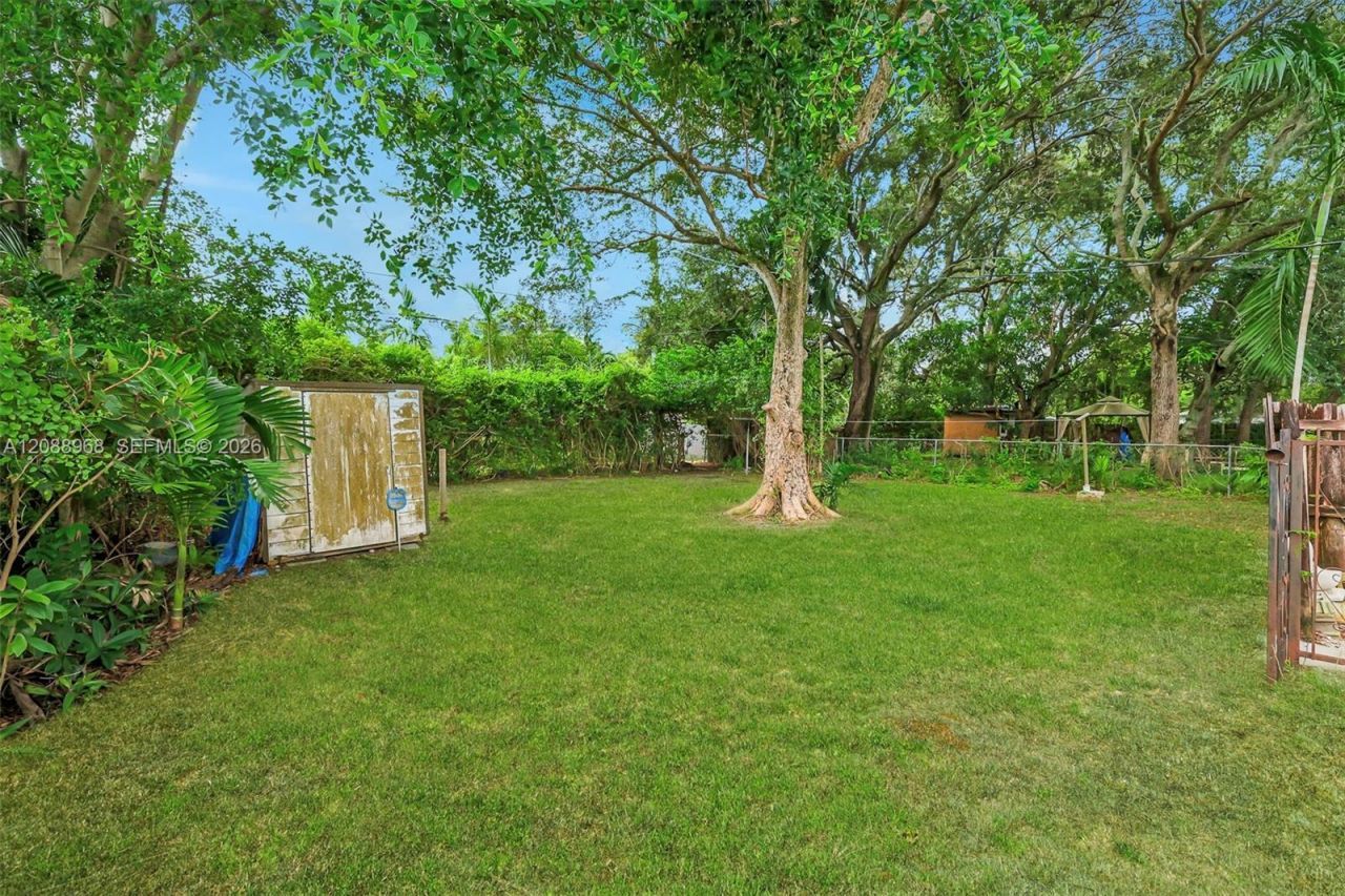 340 NW 128th St, North Miami, FL 33168 Photo