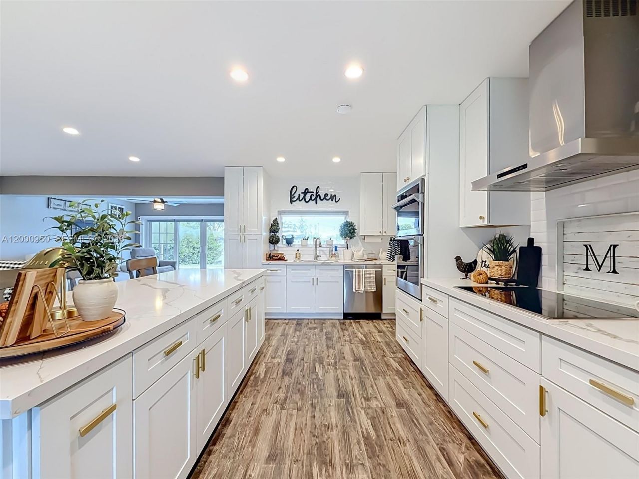 1150 NW 86th Ter, Pembroke Pines, FL 33024 Photo