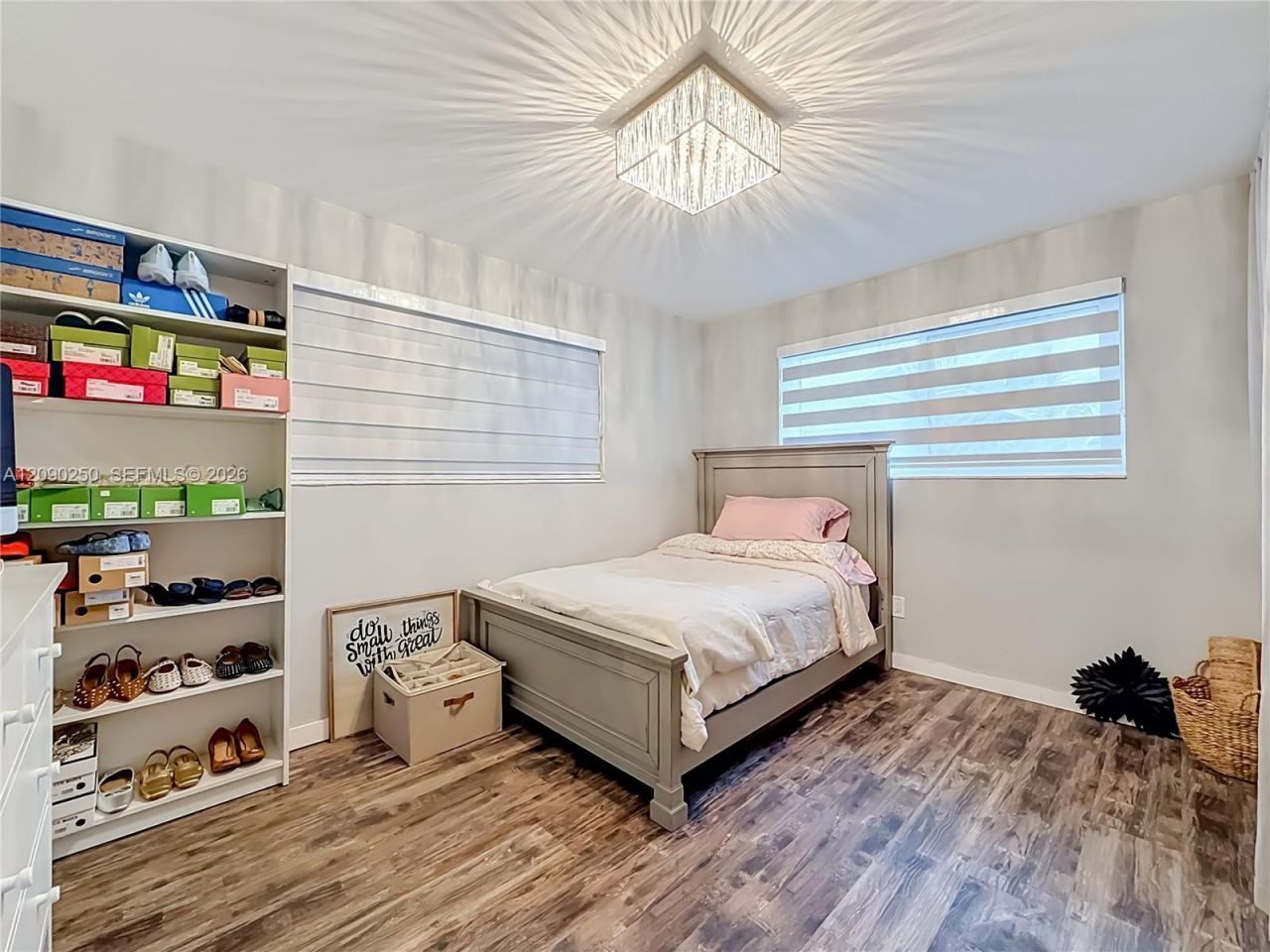 1150 NW 86th Ter, Pembroke Pines, FL 33024 Photo
