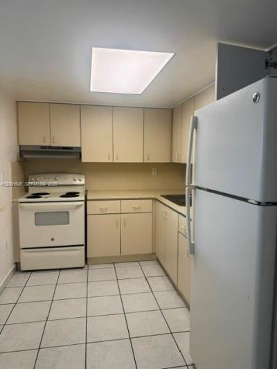 3945 SW 89th Ave, Unit 203, Miami, FL 33165 Photo