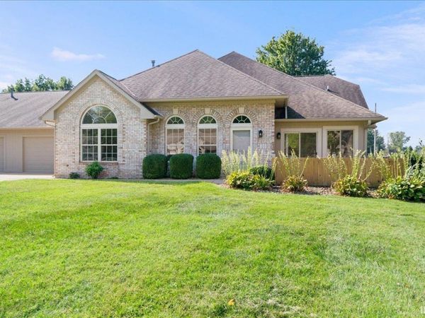 8103 Gate Way Drive, Evansville, IN 47715