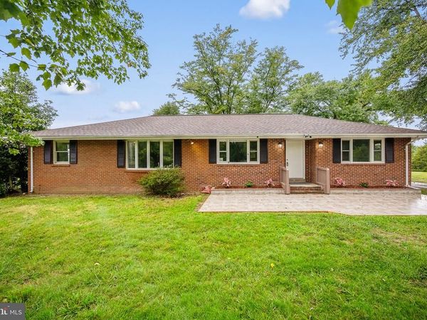 11810 FREEMANS ROAD, REMINGTON, VA 22734
