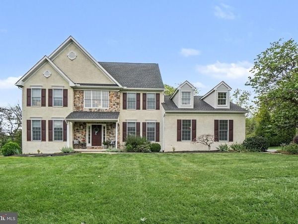 6440 EICHLER CIRCLE , COOPERSBURG, PA 18036