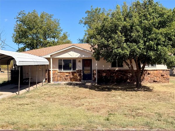 306 N Hendricks Street , Ochelata, OK 74051