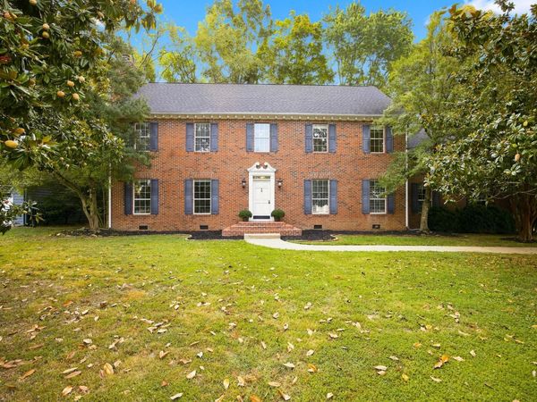 6210 N Innisbrook Drive, Hixson, TN 37343