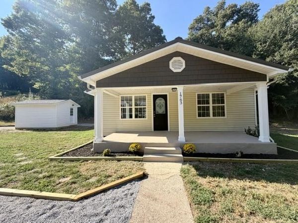 1763 Yaphank Road, Soddy Daisy, TN 37379