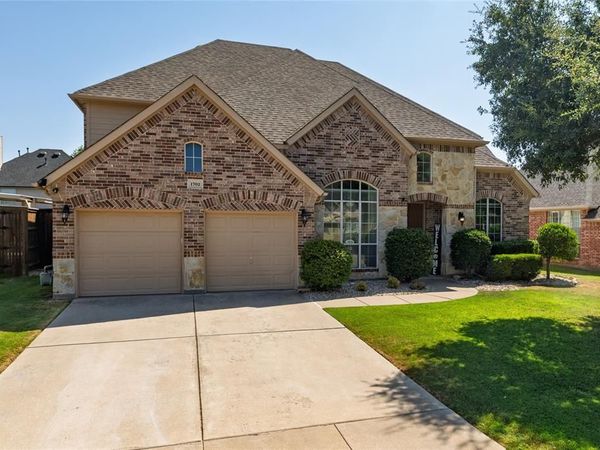 1702 Yarmouth Lane, Mansfield, TX 76063