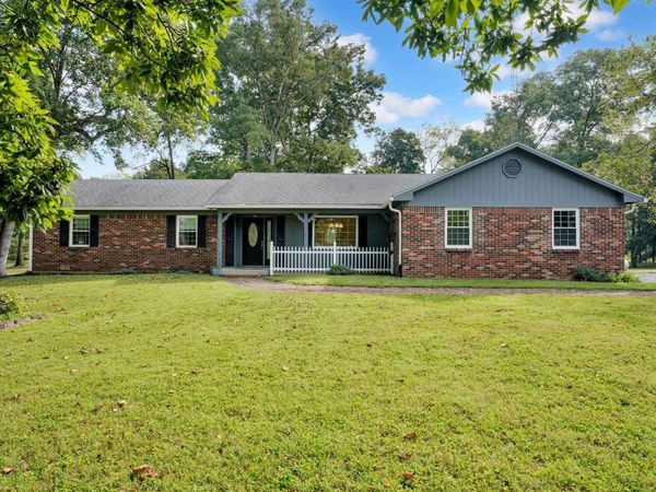 563 Yockey Estates, Mitchell, IN 47446