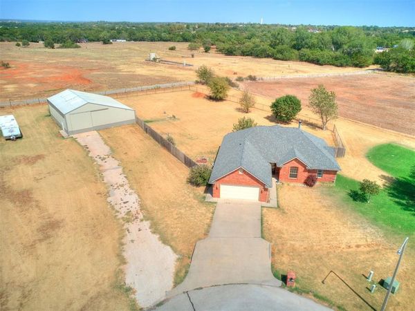 2024 County Road 1198 Road, Tuttle, OK 73089