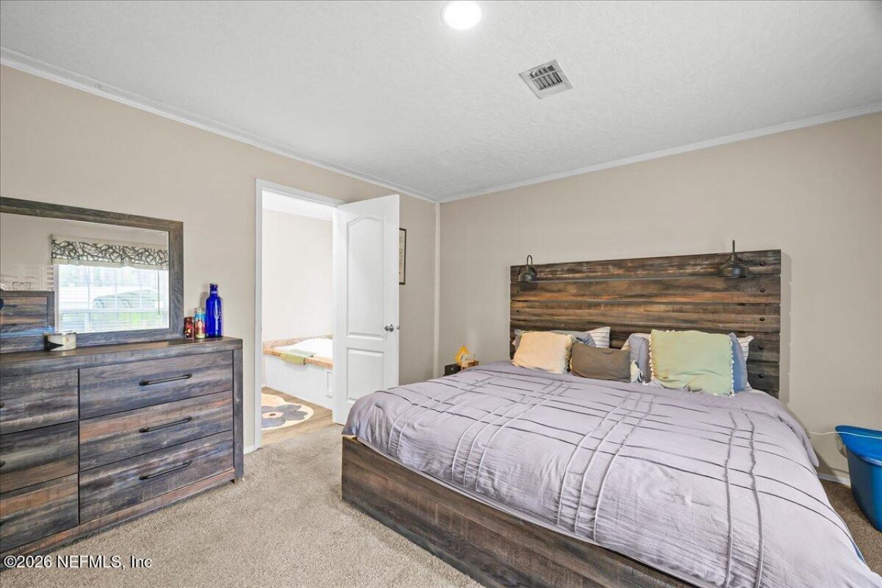676 S County Road 315, Interlachen, FL 32148 Photo