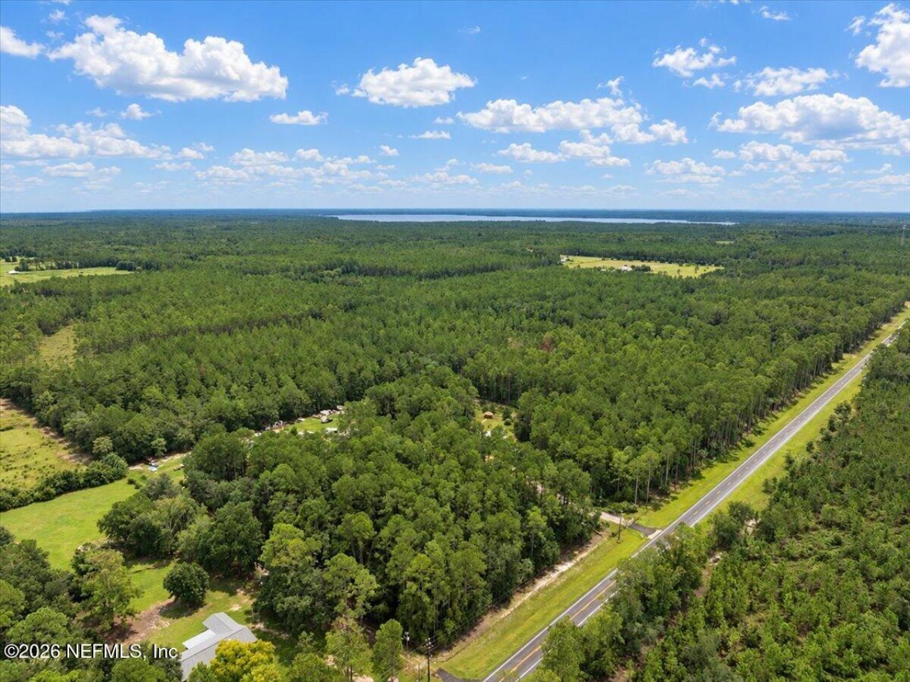 676 S County Road 315, Interlachen, FL 32148 Photo