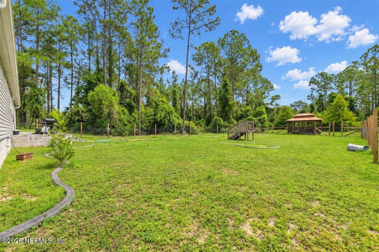 676 S County Road 315, Interlachen, FL 32148 Photo