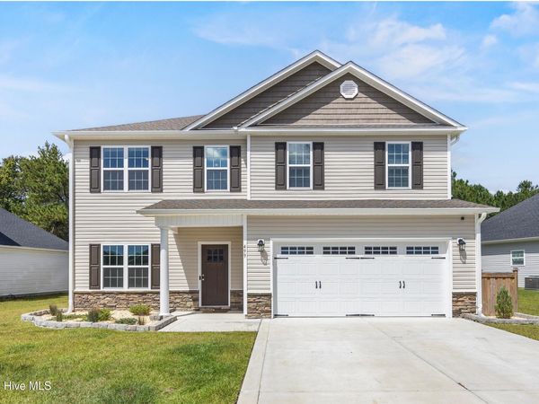 499 Pebble Shore Drive , Sneads Ferry, NC 28460