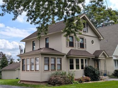 34 Lafayette Road, Rochester, NY 14609