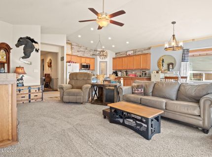 135 Cambridge Drive, Dayton, NV 89403 Photo
