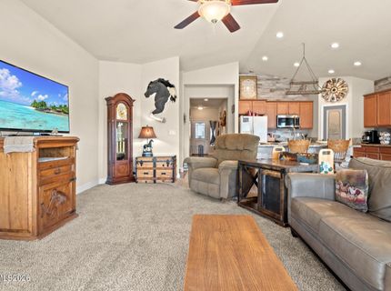135 Cambridge Drive, Dayton, NV 89403 Photo