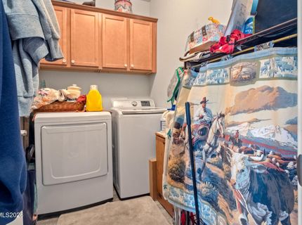 135 Cambridge Drive, Dayton, NV 89403 Photo