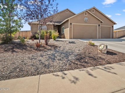 135 Cambridge Drive, Dayton, NV 89403 Photo