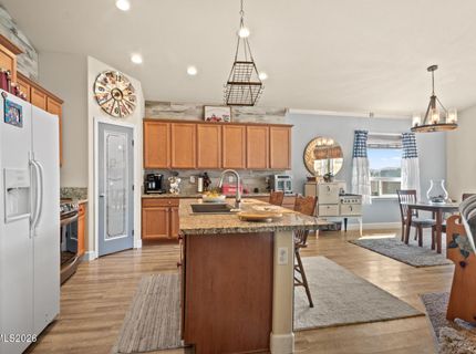 135 Cambridge Drive, Dayton, NV 89403 Photo