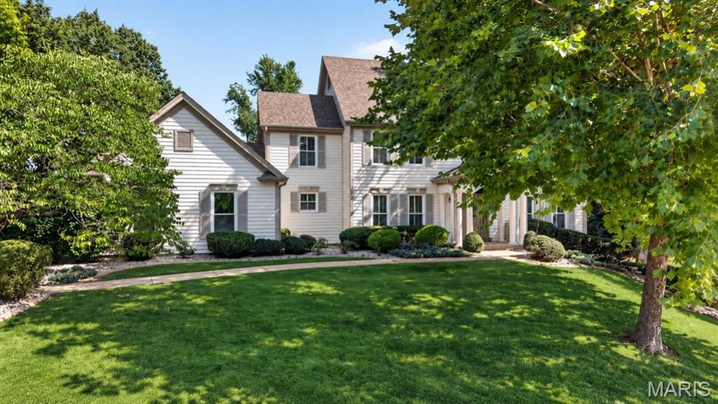17619 Bridgeway Drive, Chesterfield, MO 63005 Main Photo
