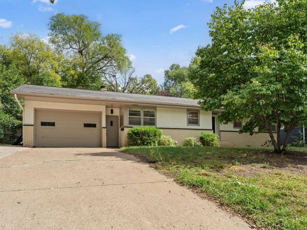 4633 4th Street NE, Columbia Heights, MN 55421