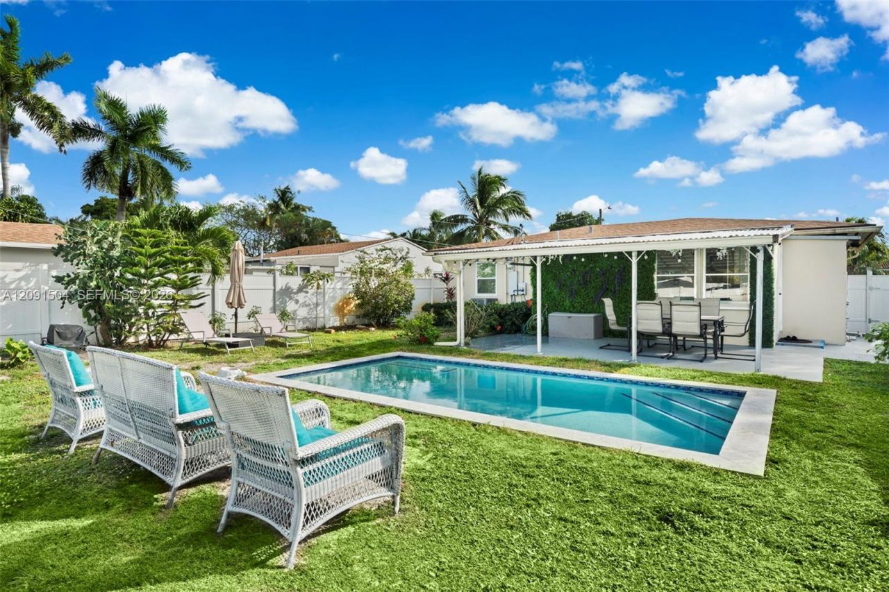 1935 Arthur St, Hollywood, FL 33020 Photo
