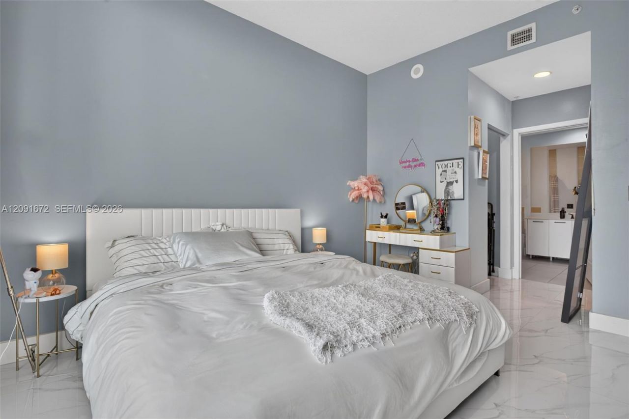 333 NE 24 St, Unit PH12, Miami, FL 33137 Photo