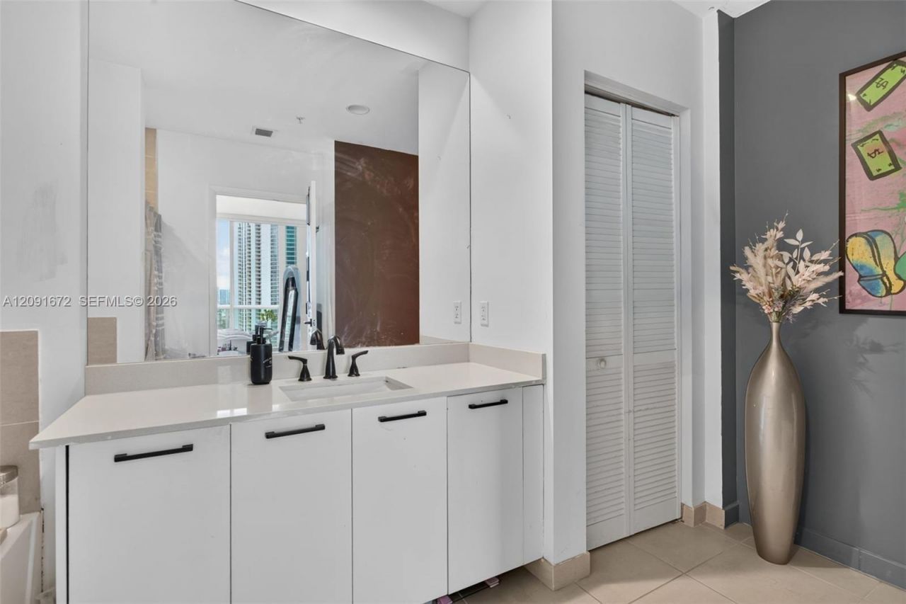 333 NE 24 St, Unit PH12, Miami, FL 33137 Photo