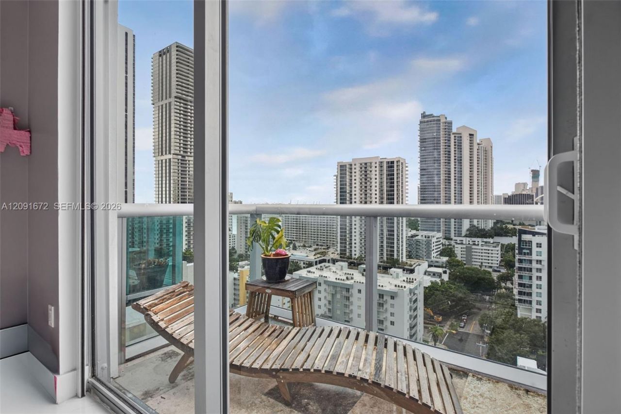 333 NE 24 St, Unit PH12, Miami, FL 33137 Photo
