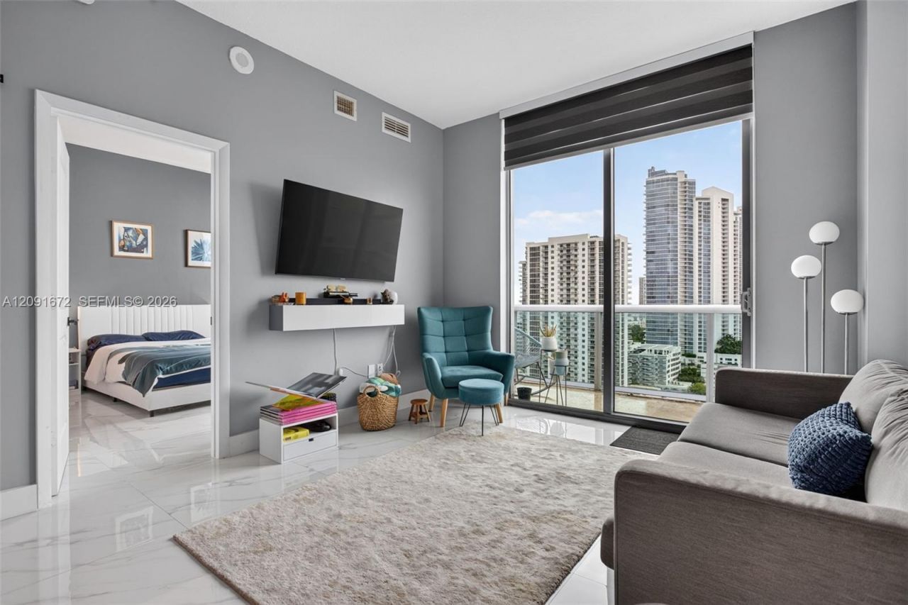 333 NE 24 St, Unit PH12, Miami, FL 33137 Photo