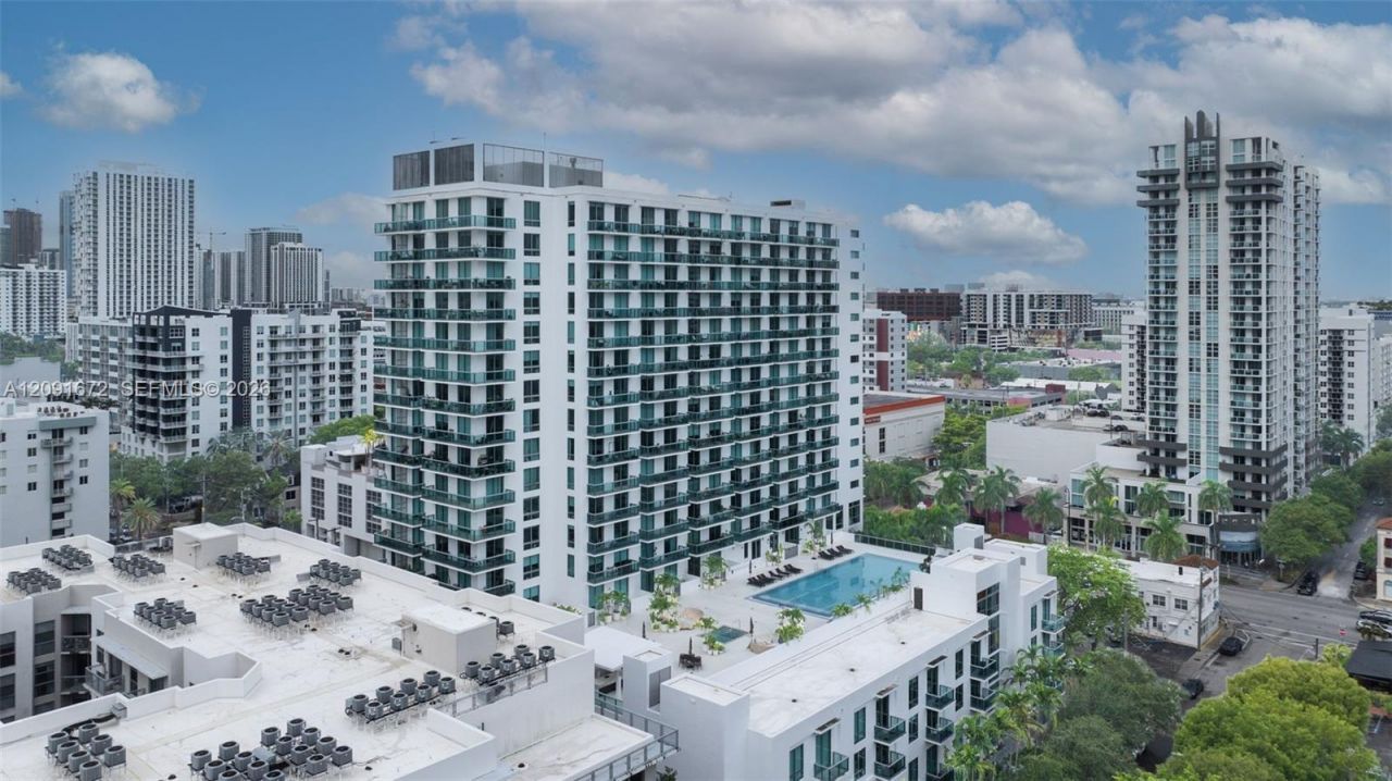 333 NE 24 St, Unit PH12, Miami, FL 33137 Photo