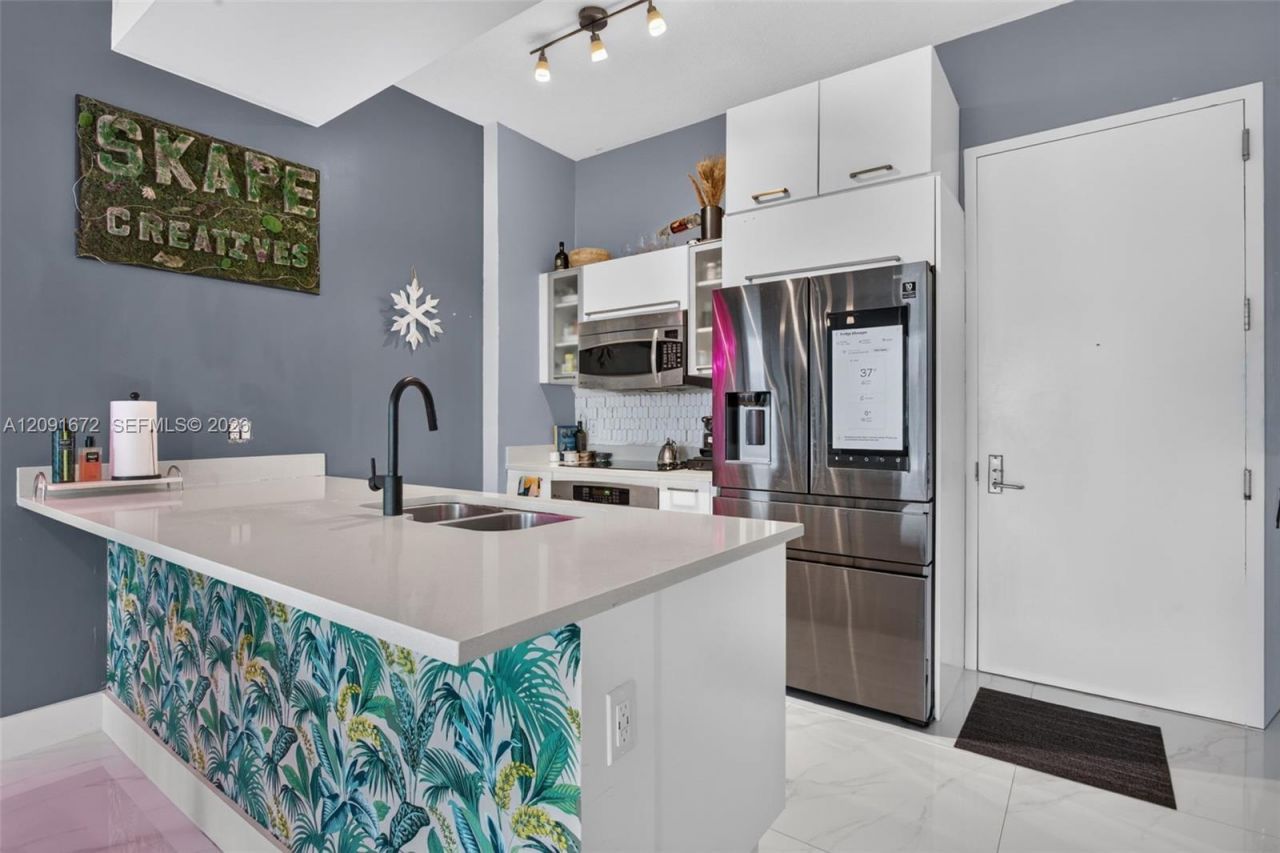 333 NE 24 St, Unit PH12, Miami, FL 33137 Photo