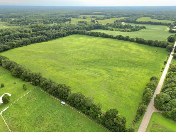 V/L Harder Road, Constantine, MI 49042