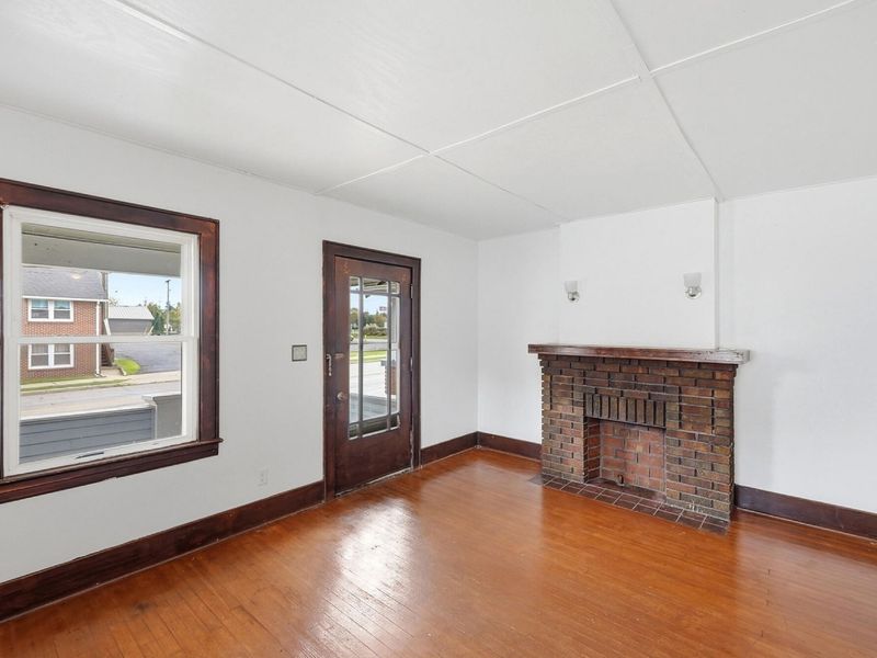 207-209 N Bechtle Avenue, Springfield, OH 45504 Photo 4