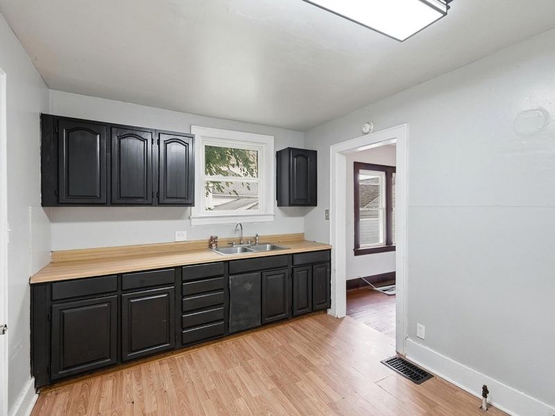 207-209 N Bechtle Avenue, Springfield, OH 45504 Photo 9